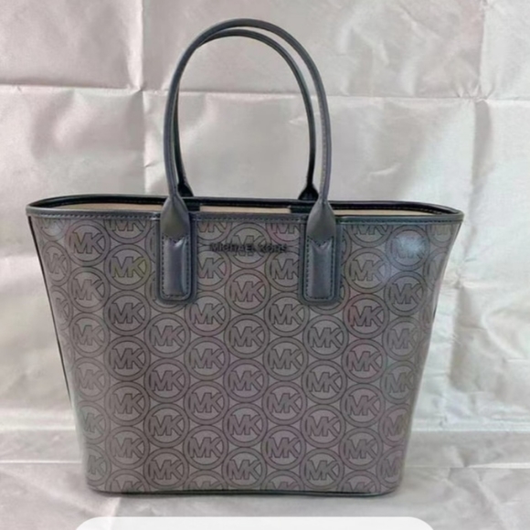 Michael Kors Jodie Tote - Picture 4 of 5